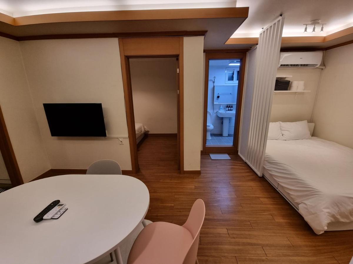 Complace H Seoul Exterior foto