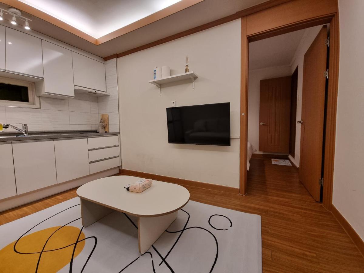 Complace H Seoul Exterior foto